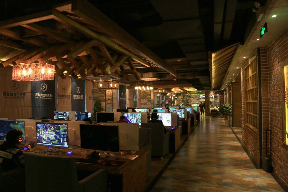 甲壳虫店（2009年开业）