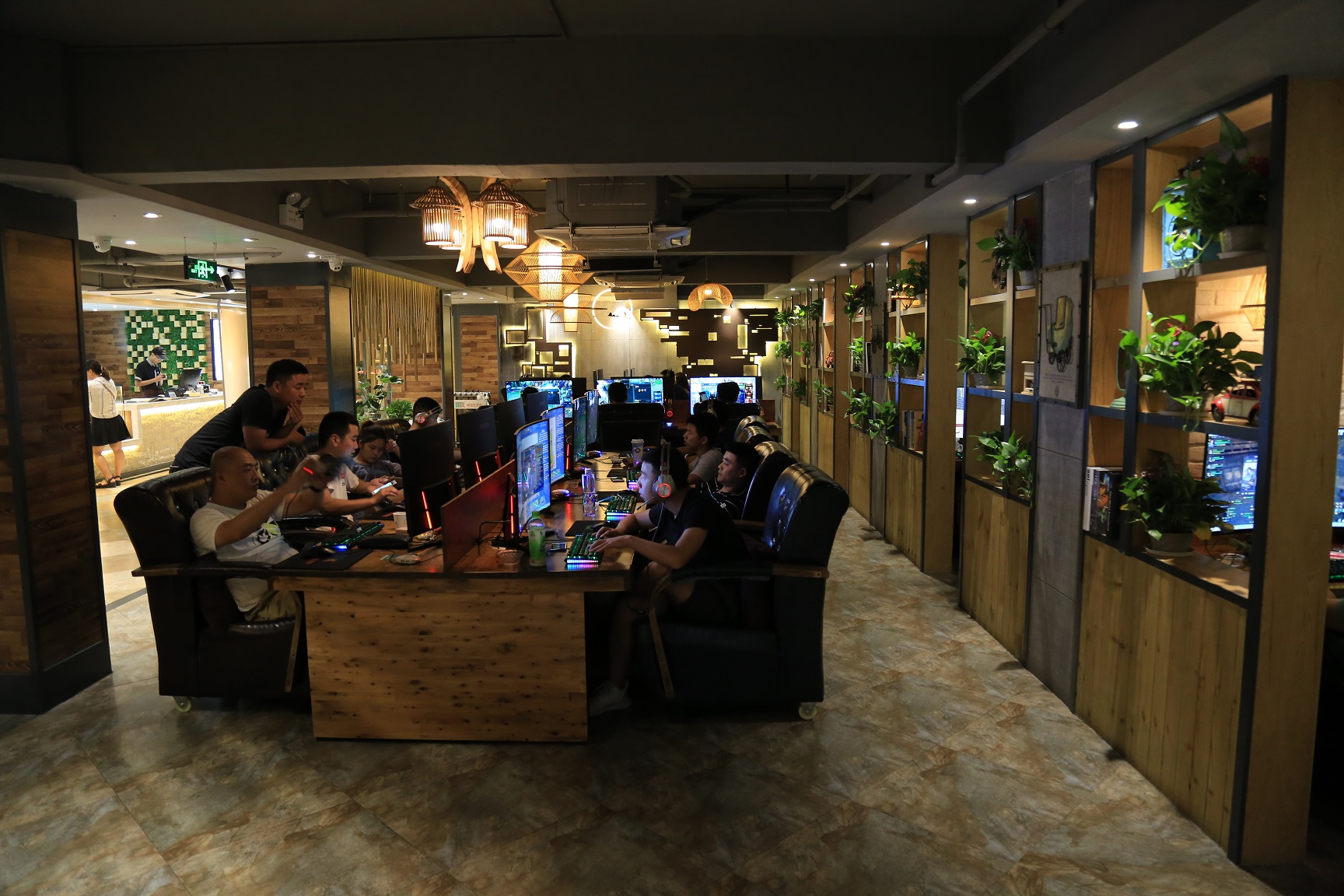 燕燕店(2008年7月开业)