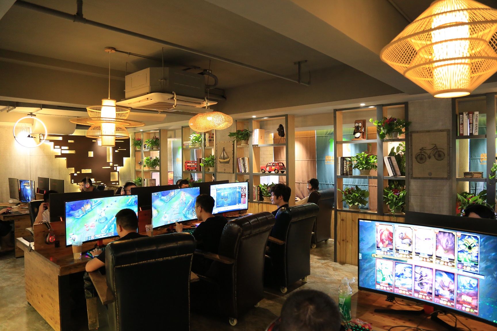 燕燕店(2008年7月开业)